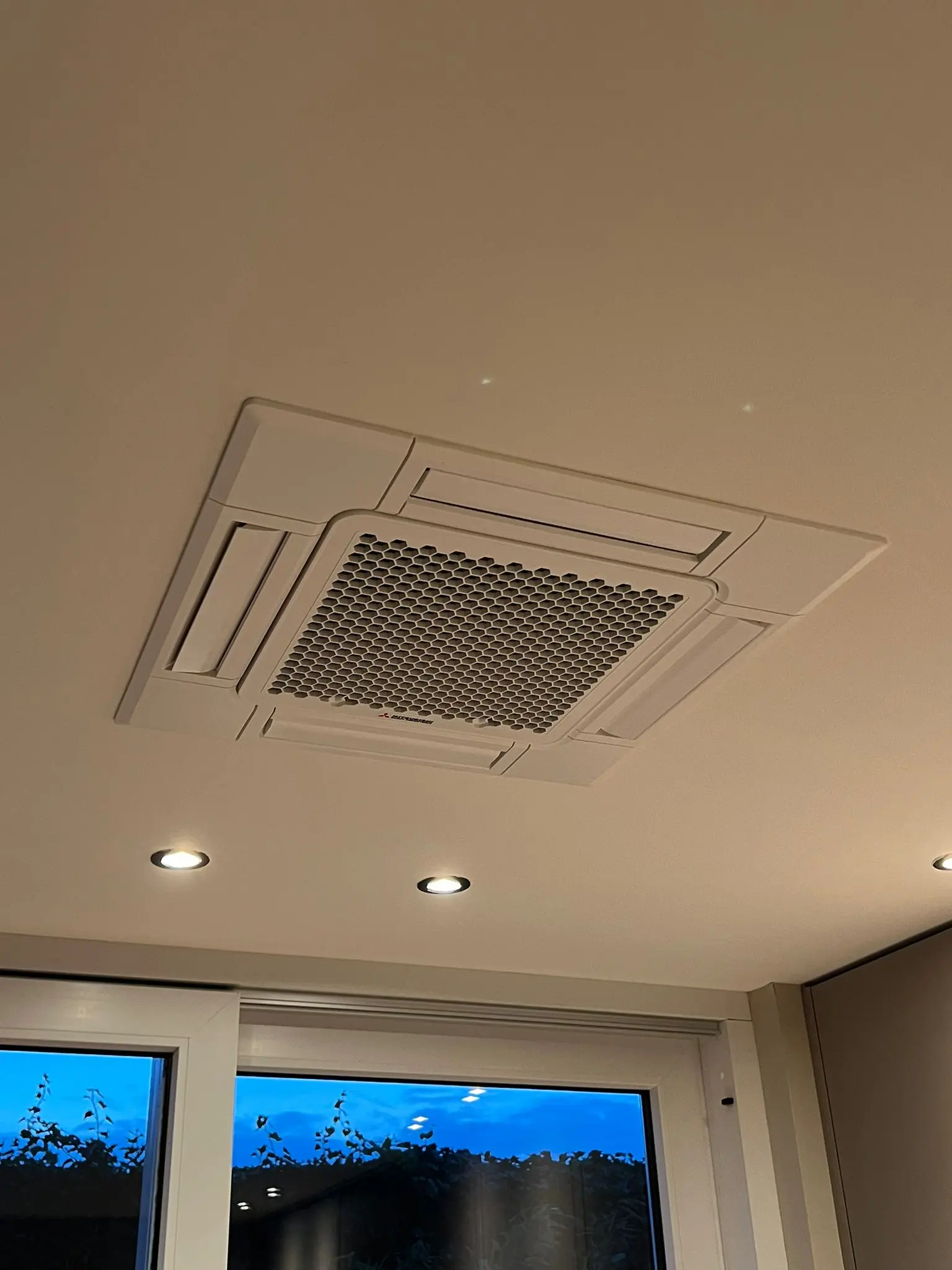 Cassette airco kantoorruimte